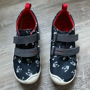 PLAE sz 2.5 Roan Sneakers